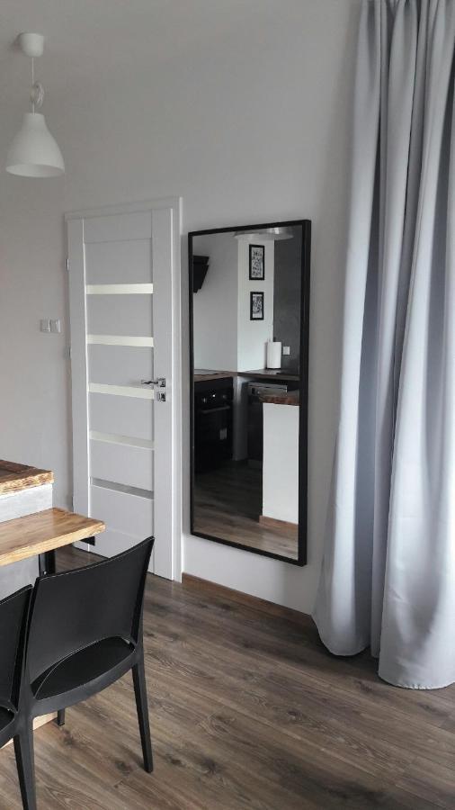 Silver Apartment in Wilanów Varsóvia Exterior foto